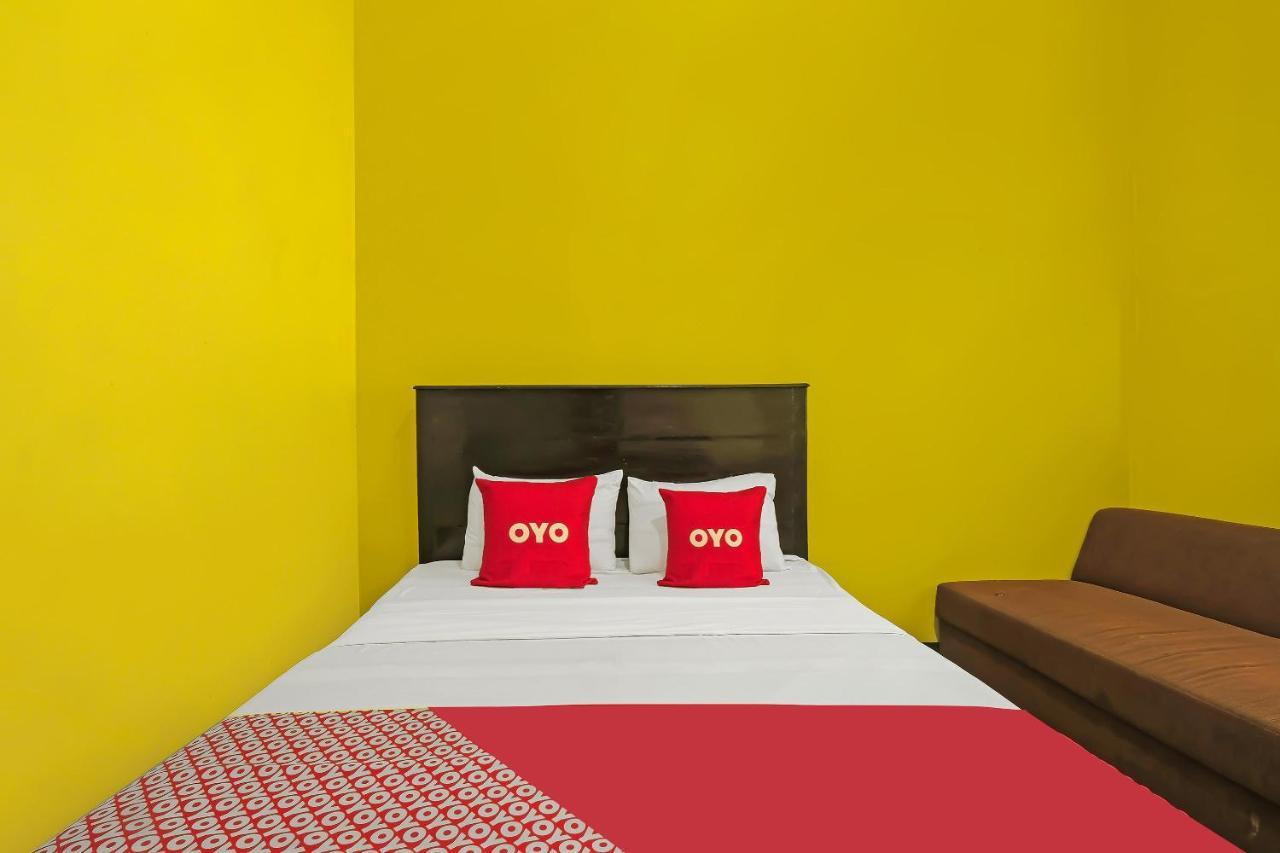 Hotel Oyo 92482 Permata 1 2*